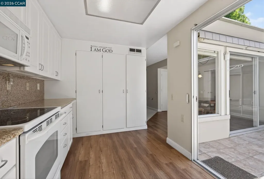1124 Oakmont Drive Walnut Creek CA 94595