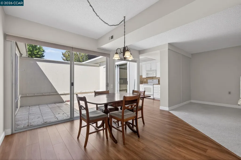 1124 Oakmont Drive Walnut Creek CA 94595