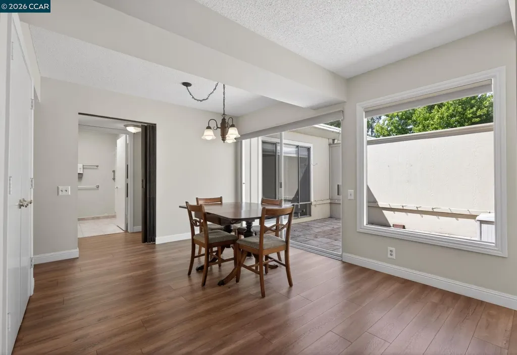 1124 Oakmont Drive Walnut Creek CA 94595