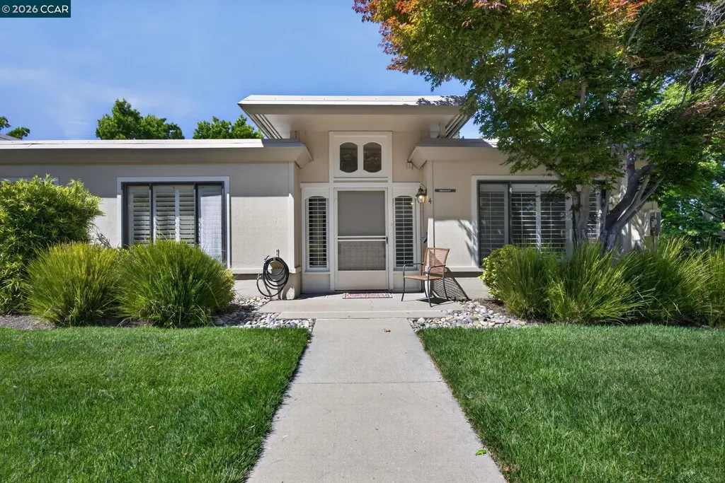 1124 Oakmont Drive Walnut Creek CA 94595