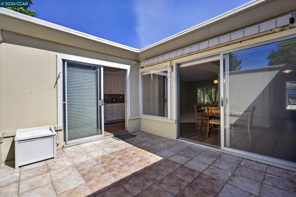 1124 Oakmont Drive Walnut Creek CA 94595
