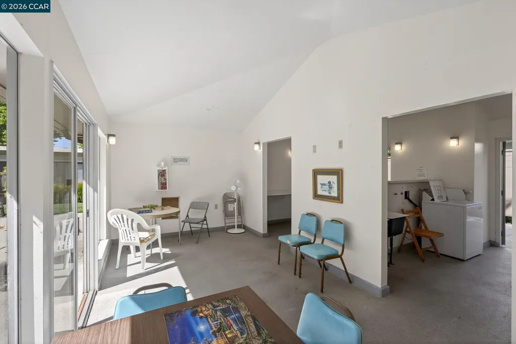 1124 Oakmont Drive Walnut Creek CA 94595