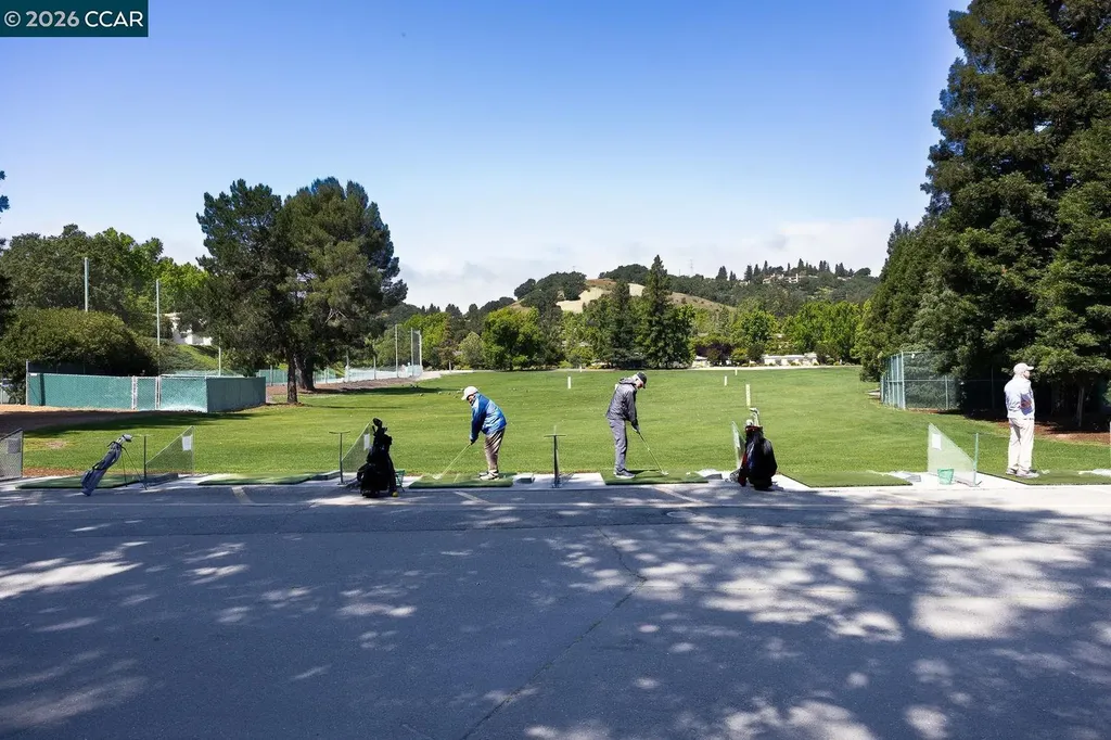1124 Oakmont Drive Walnut Creek CA 94595