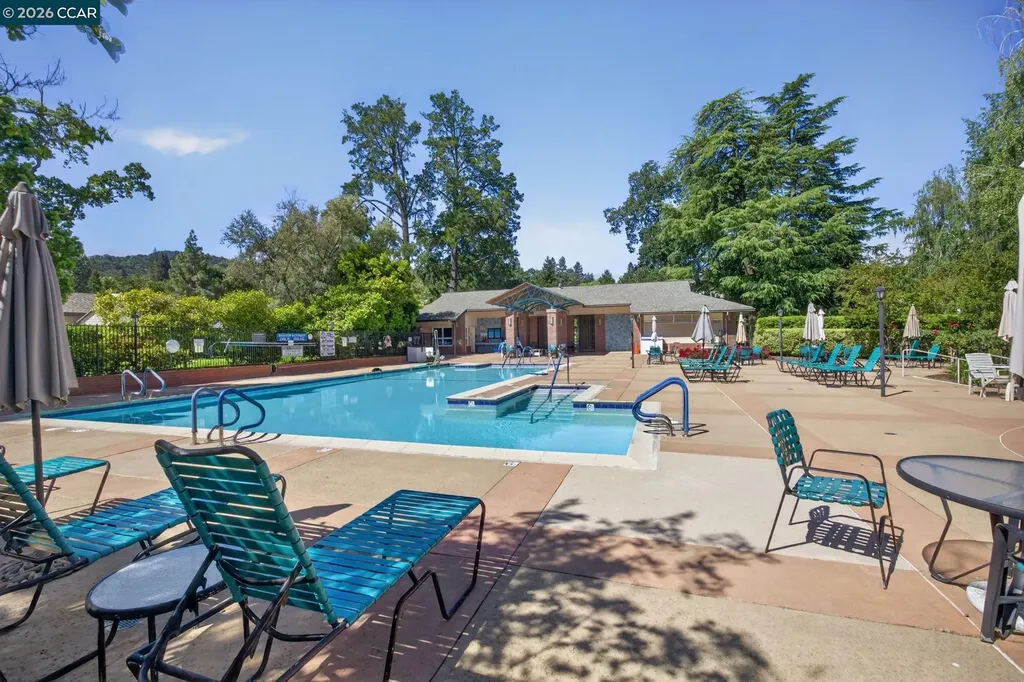 1124 Oakmont Drive Walnut Creek CA 94595