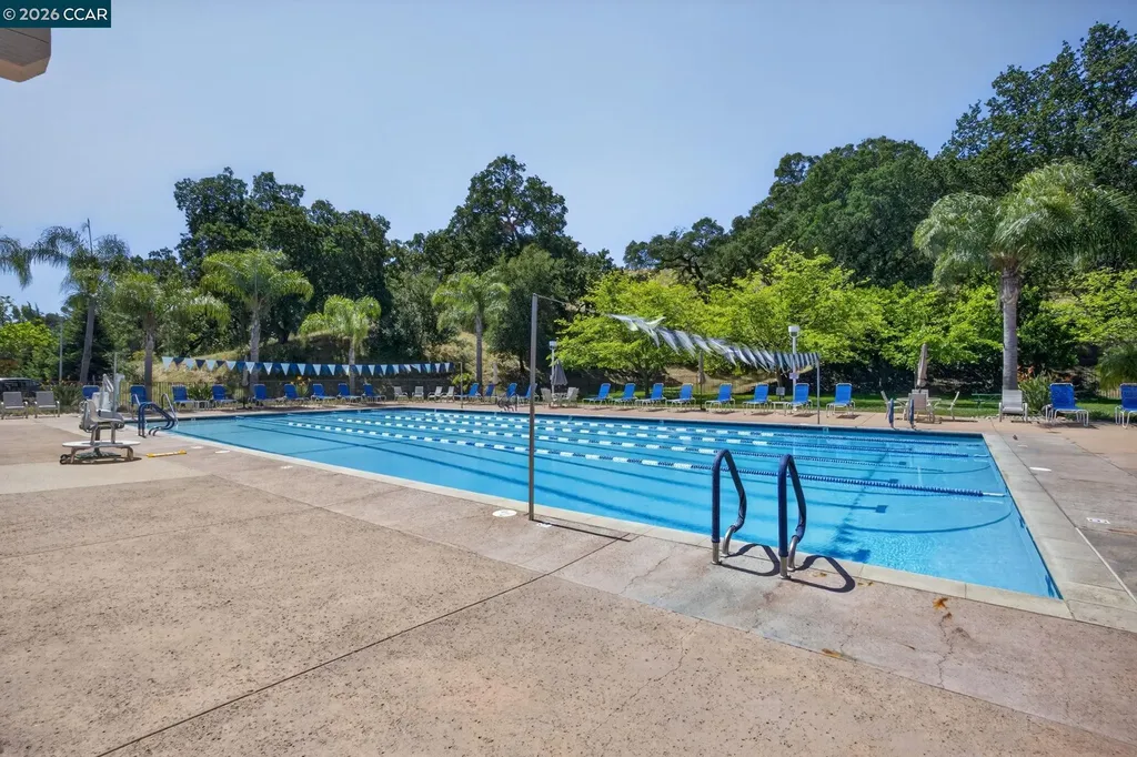 1124 Oakmont Drive Walnut Creek CA 94595