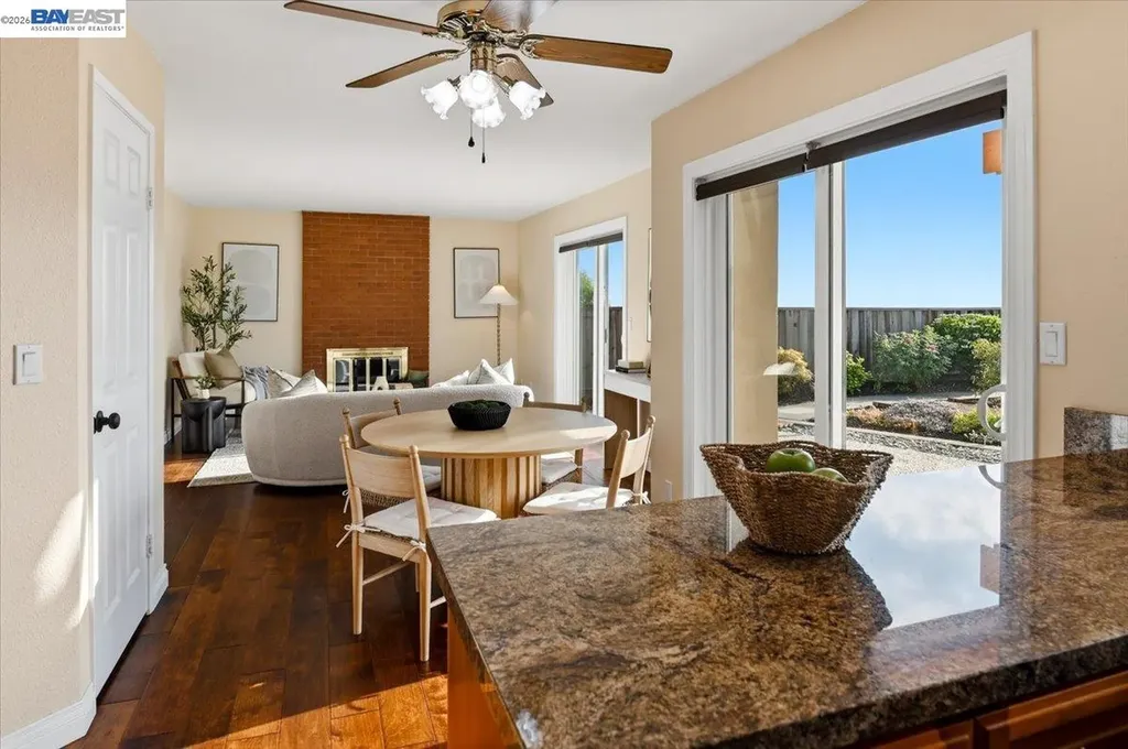 6086 Bellingham Drive Castro Valley CA 94552