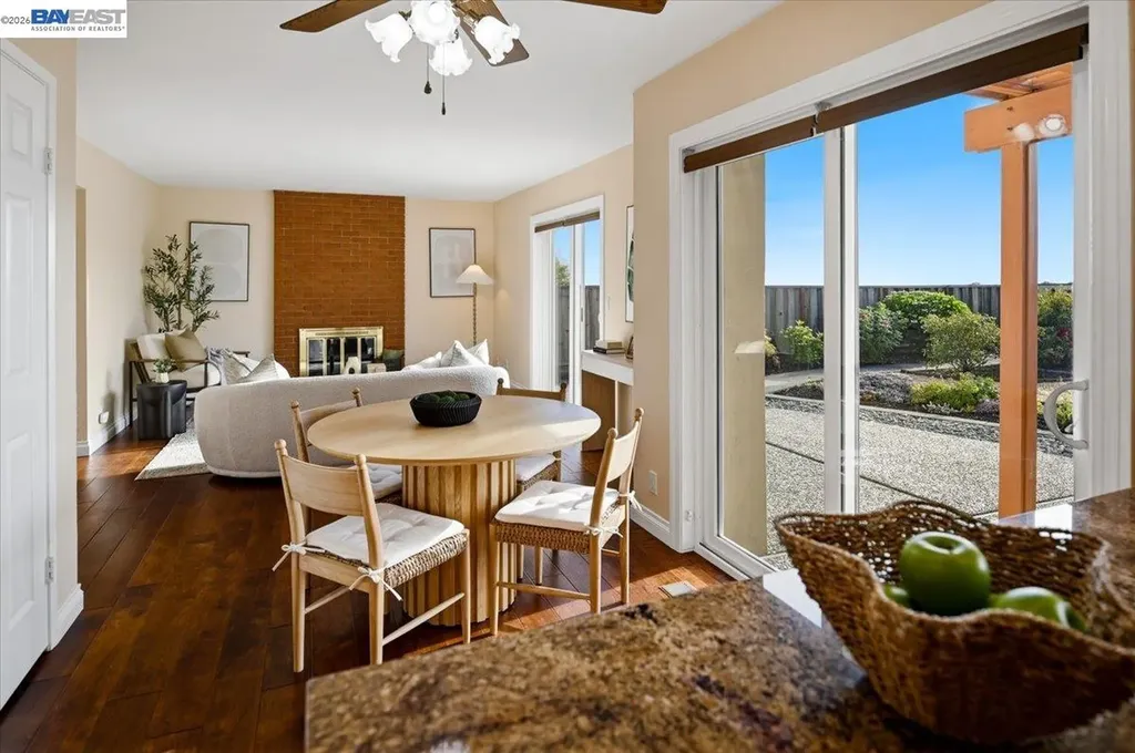 6086 Bellingham Drive Castro Valley CA 94552