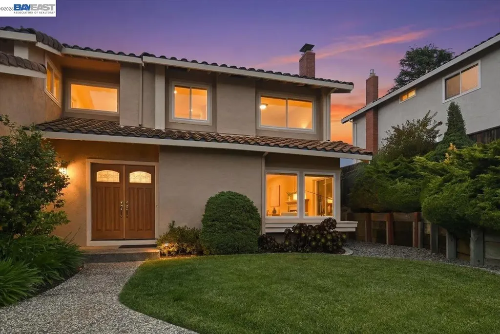 6086 Bellingham Drive Castro Valley CA 94552