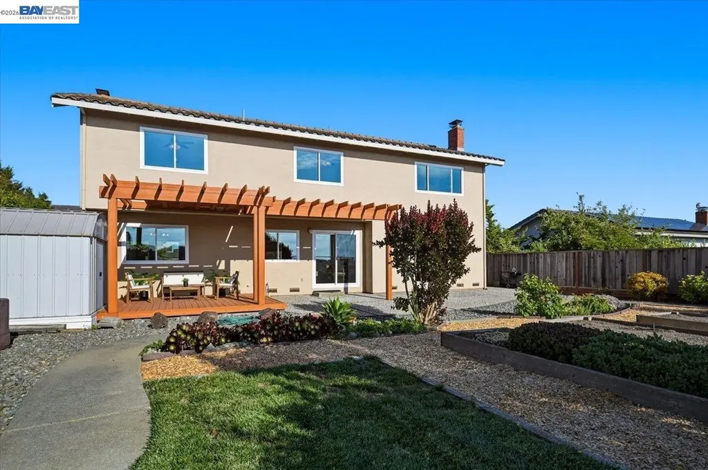 6086 Bellingham Drive Castro Valley CA 94552