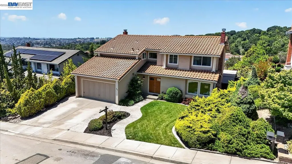 6086 Bellingham Drive Castro Valley CA 94552