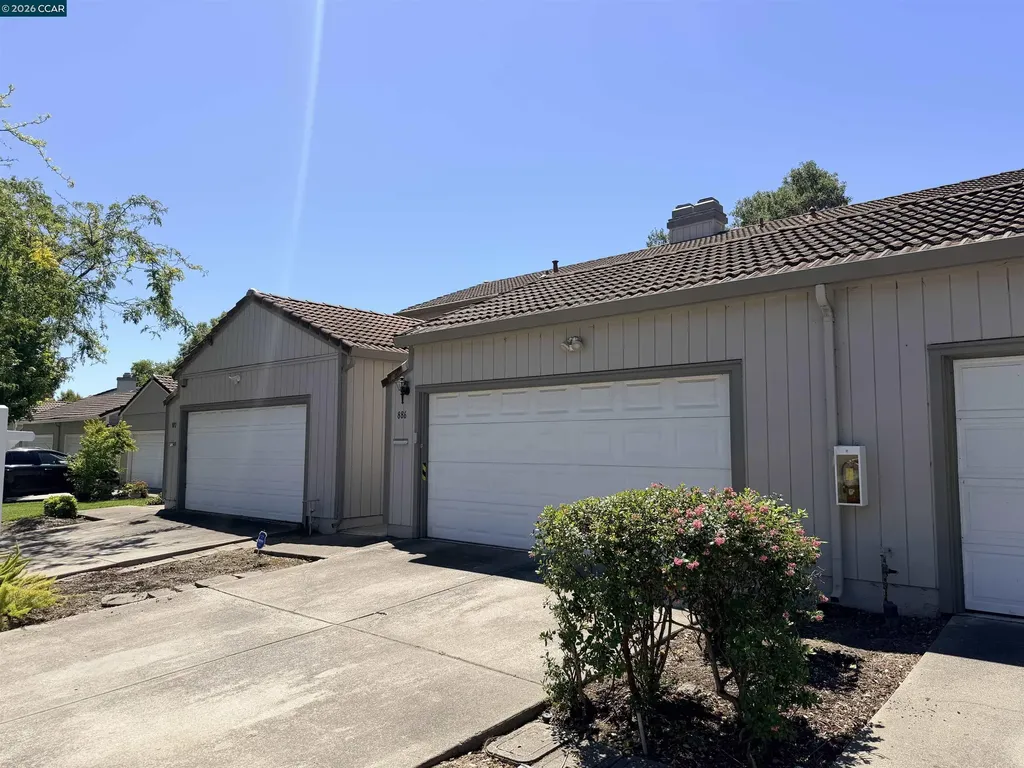 886 Valley Run Hercules CA 94547