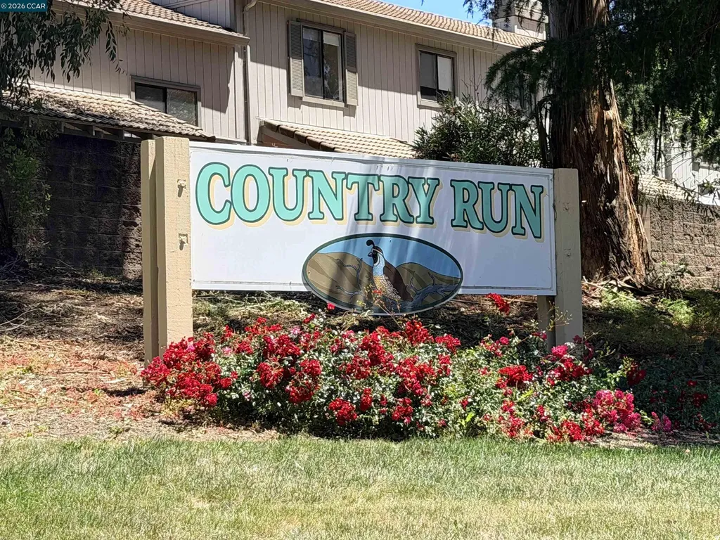 886 Valley Run Hercules CA 94547