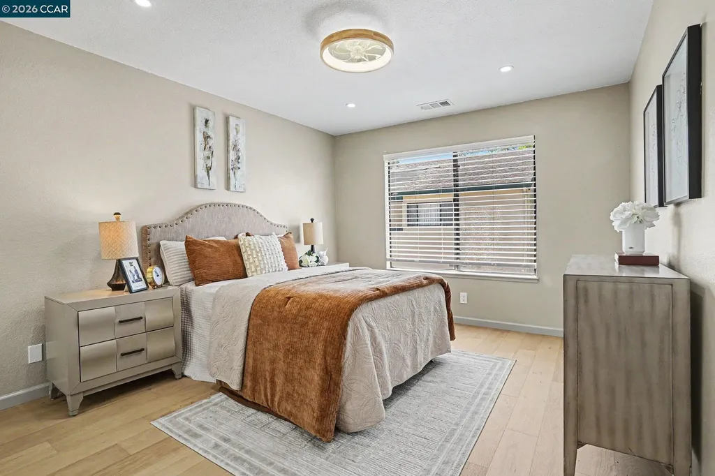 210 Carob Lane Alameda CA 94502