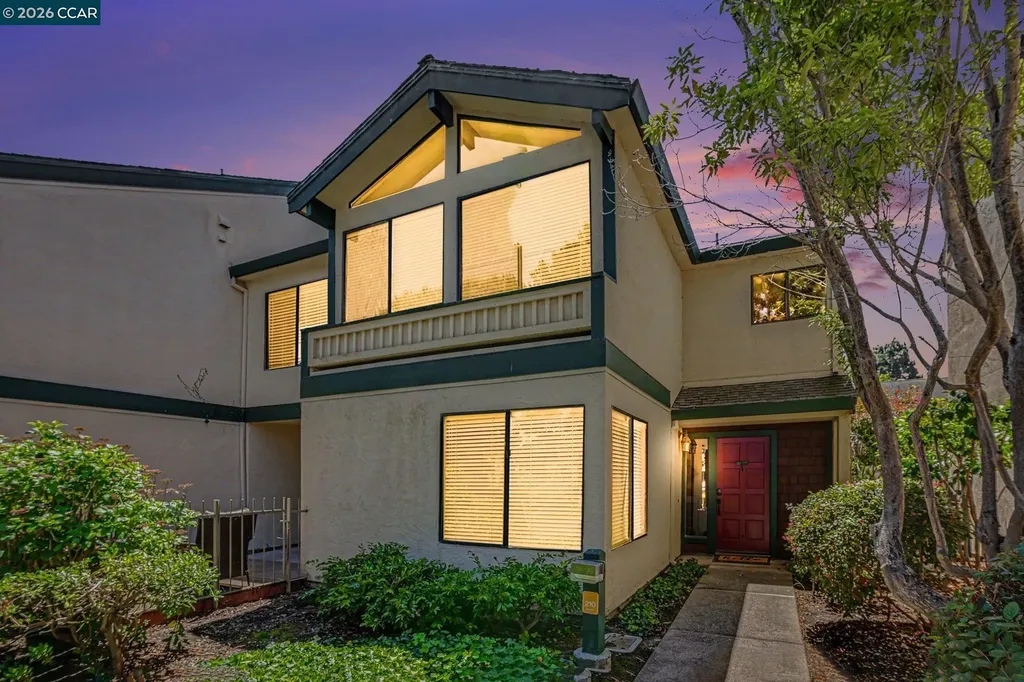 210 Carob Lane Alameda CA 94502