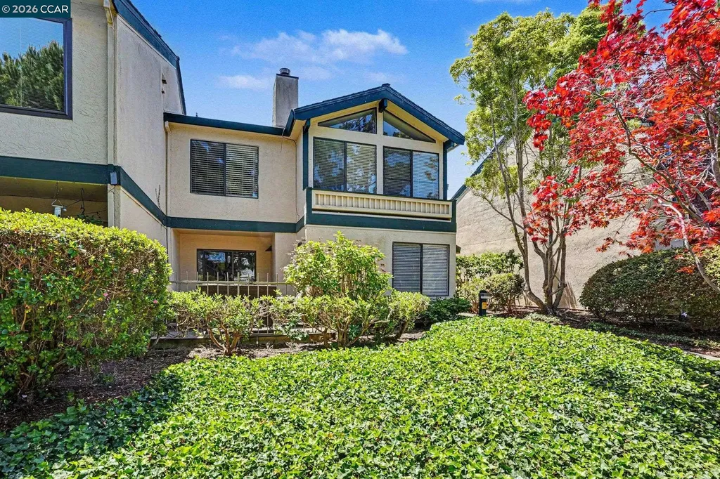 210 Carob Lane Alameda CA 94502