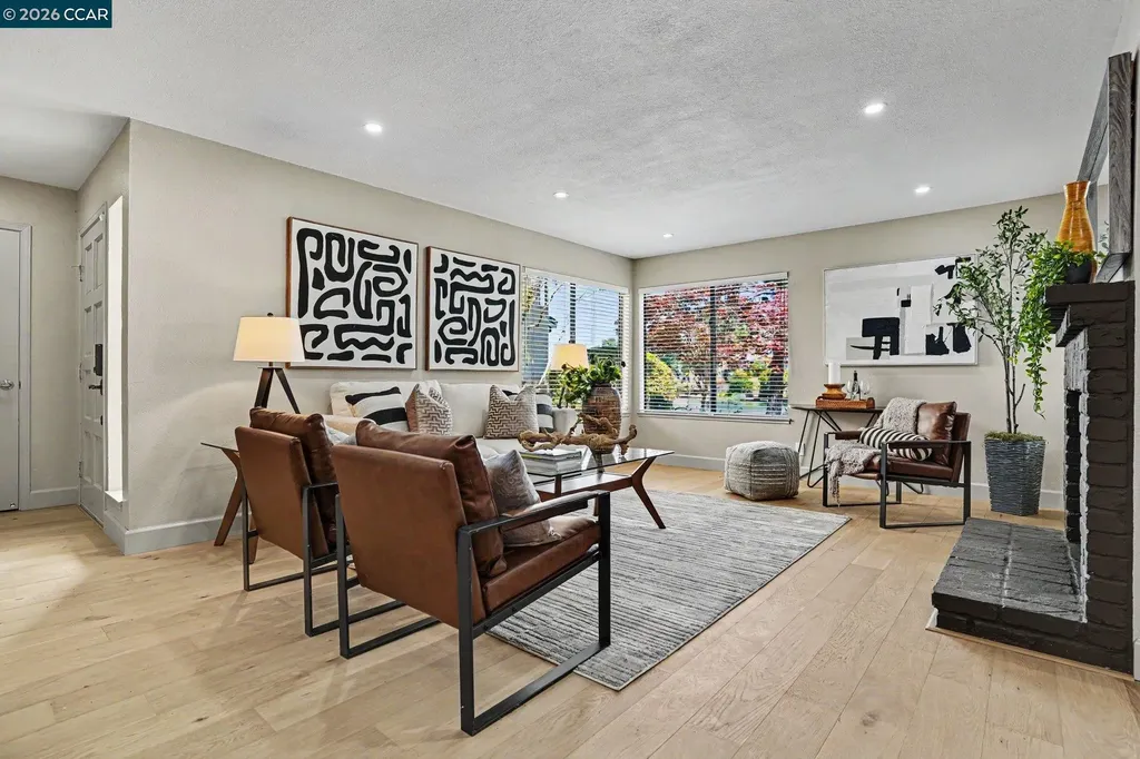 210 Carob Lane Alameda CA 94502