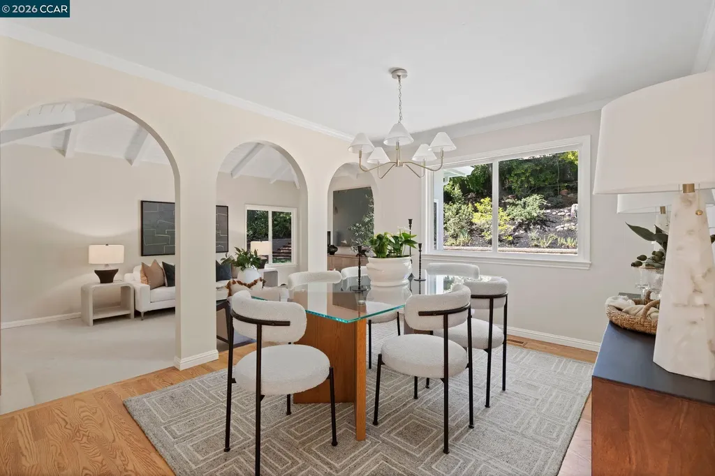 3856 Paseo Grande Moraga CA 94556
