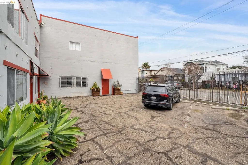 958 28th Street Oakland CA 94608