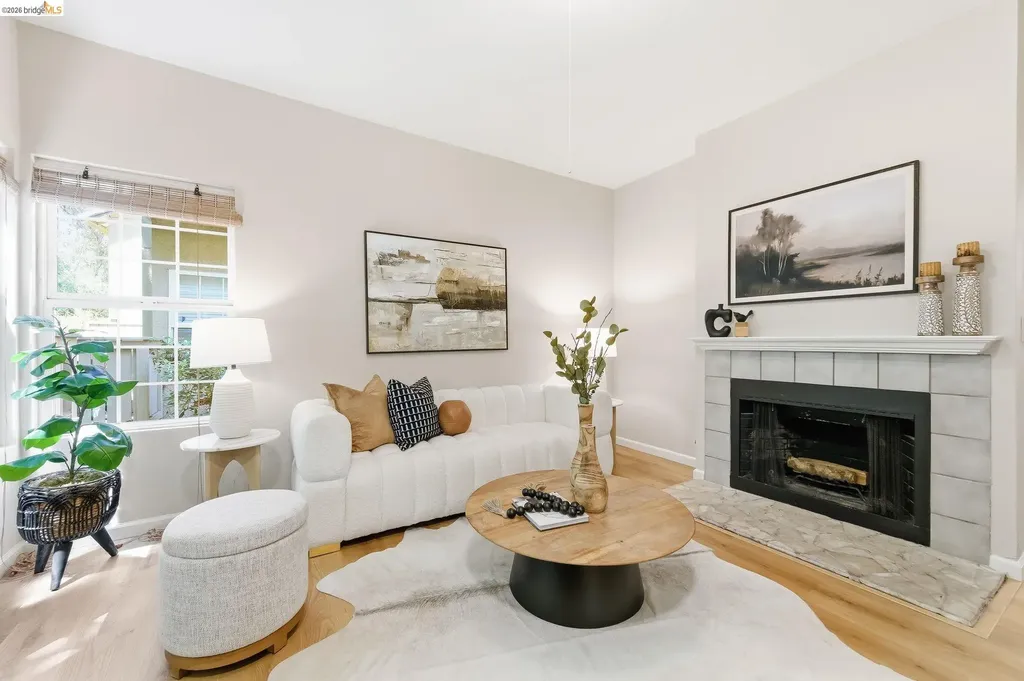 605 Forest Run Hercules CA 94547