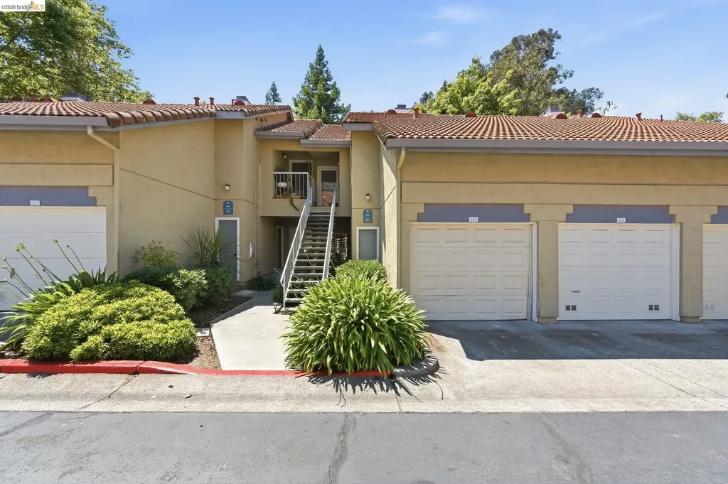 605 Forest Run Hercules CA 94547