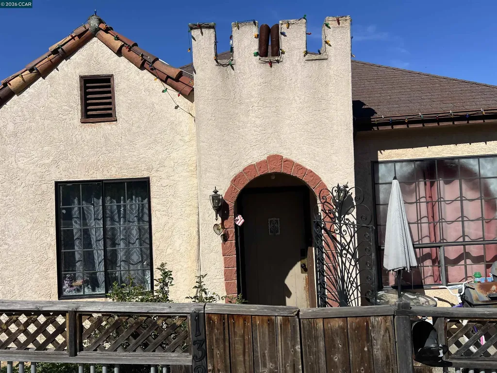 1324 Francis Street Crockett CA 94525