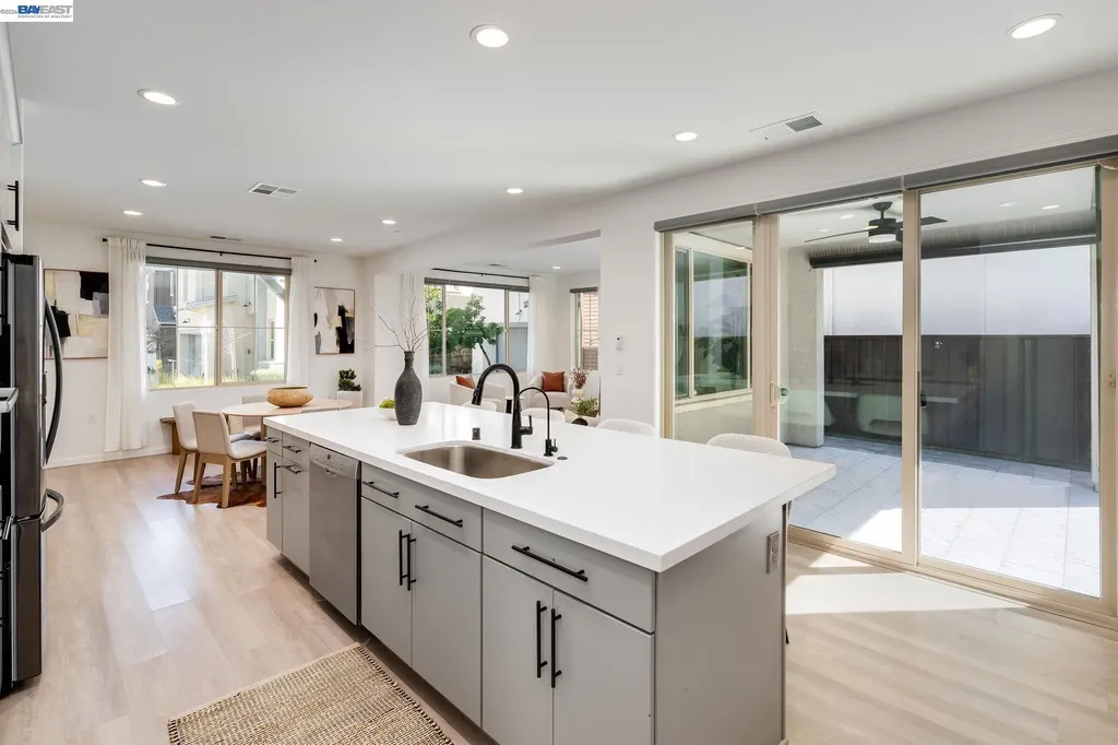 6017 Basaltina Place Dublin CA 94568