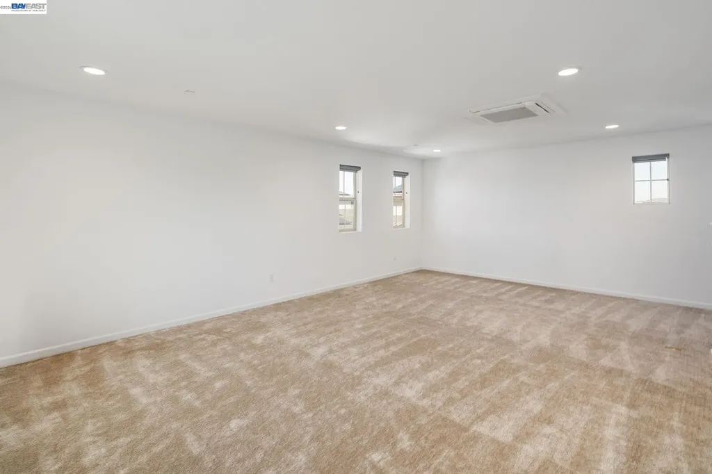 6017 Basaltina Place Dublin CA 94568