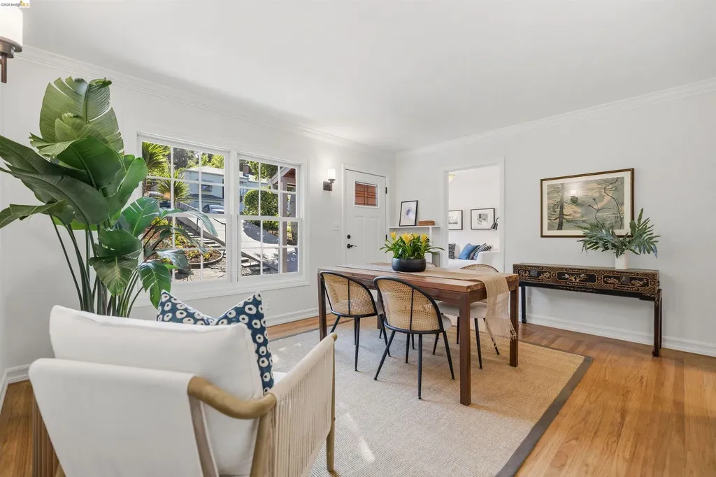 8108 Greenly Drive Oakland CA 94605