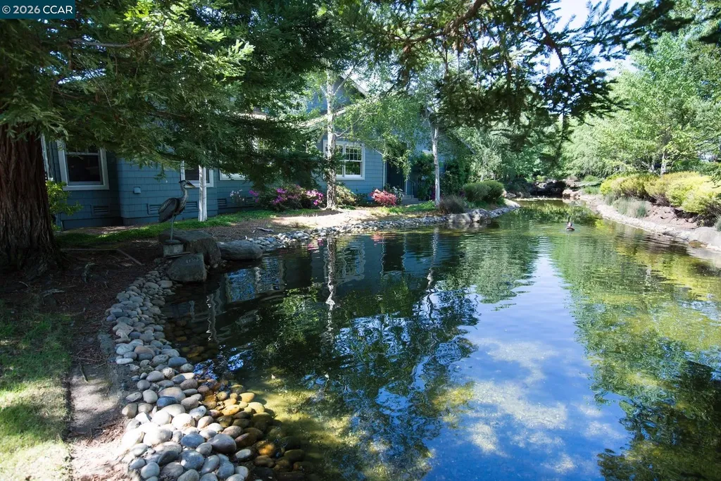 1901 Lakeshire Drive Walnut Creek CA 94595