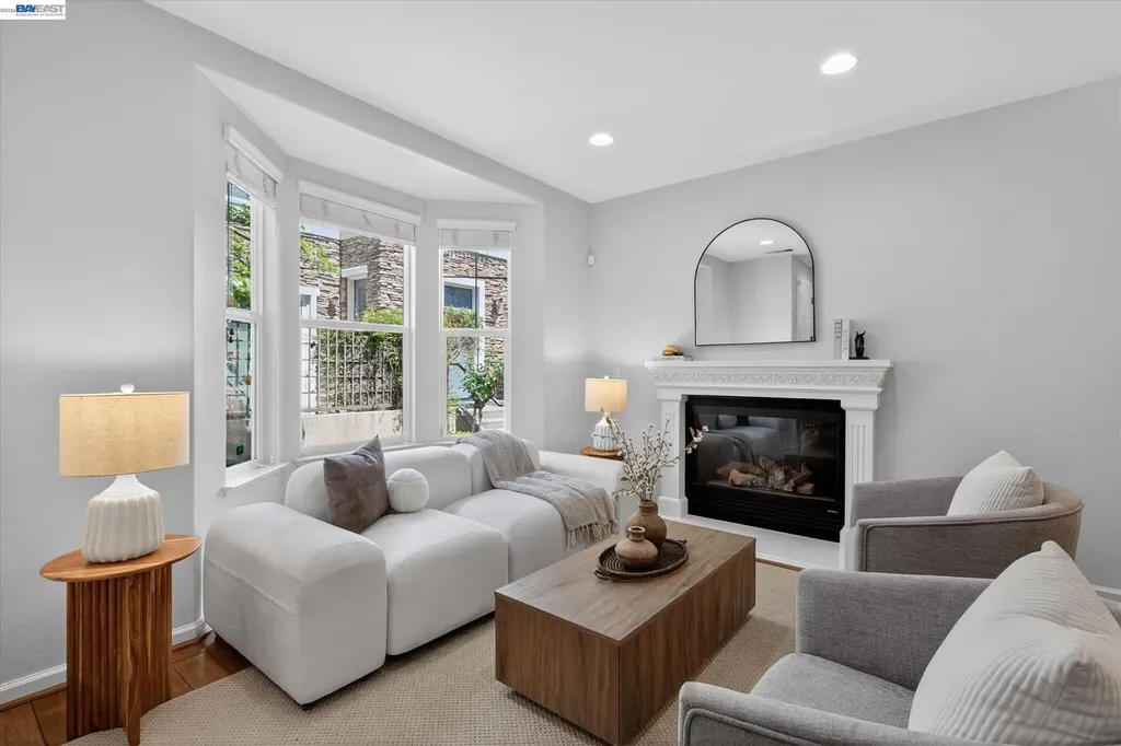 5880 Hillbrook Place Dublin CA 94568