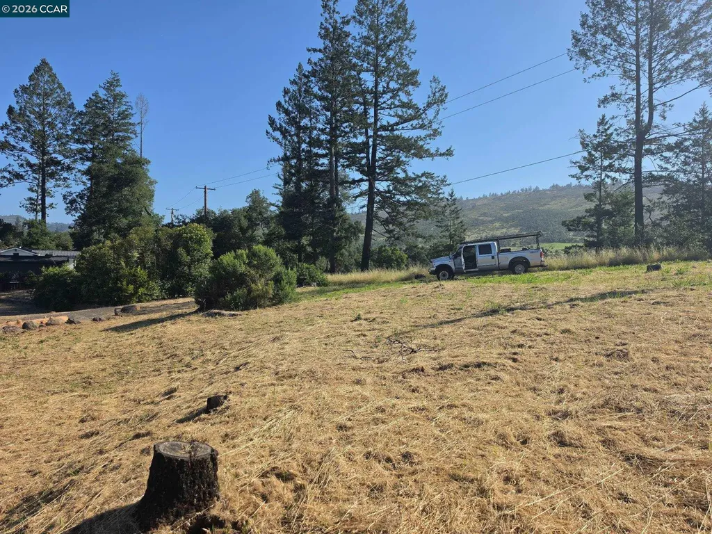 558 Community Hall Lane St. Helena CA 94574