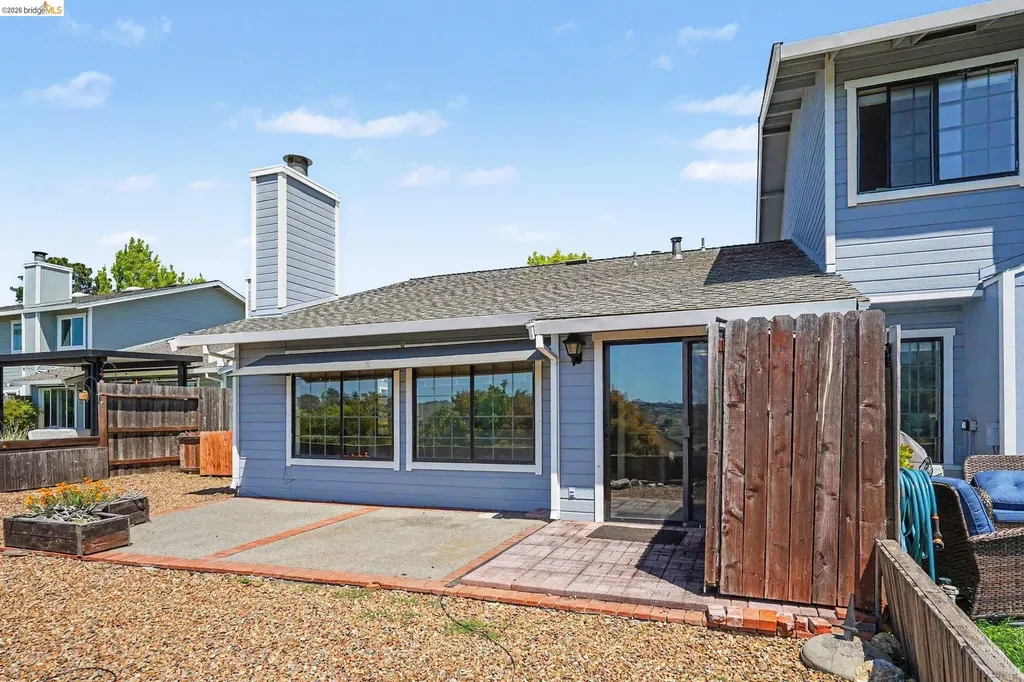 1757 Stuart Court Benicia CA 94510