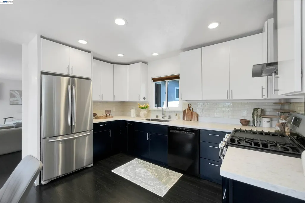 1341 Mcfarlane Lane Hayward CA 94544