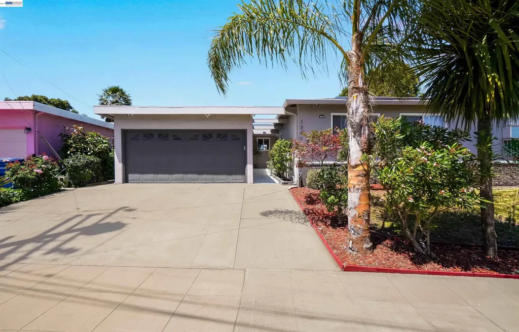 1341 Mcfarlane Lane Hayward CA 94544