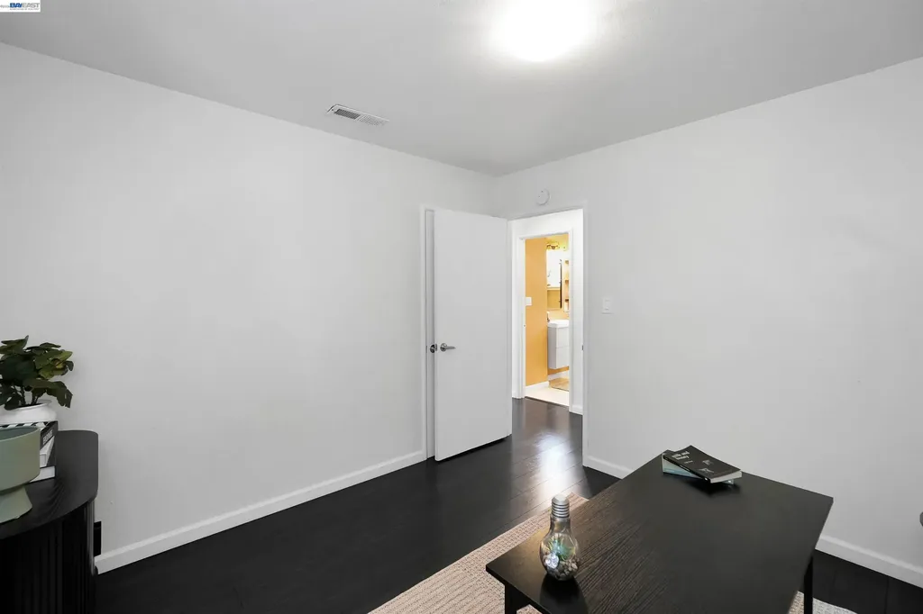 1341 Mcfarlane Lane Hayward CA 94544