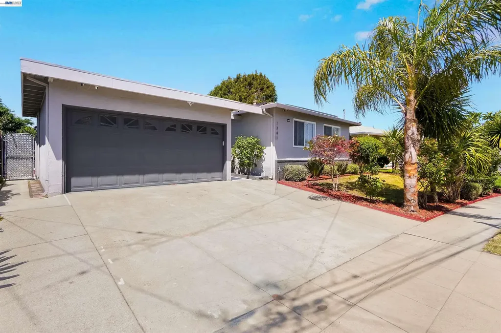 1341 Mcfarlane Lane Hayward CA 94544
