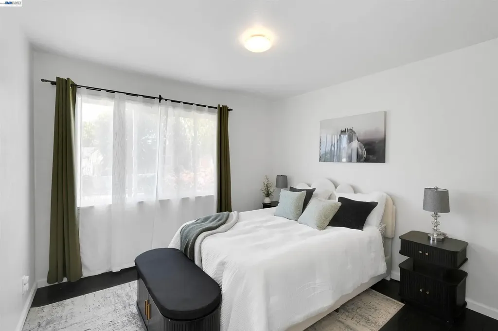 1341 Mcfarlane Lane Hayward CA 94544