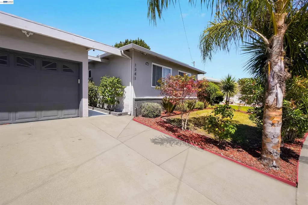 1341 Mcfarlane Lane Hayward CA 94544