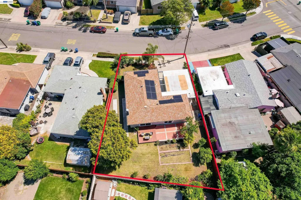 1341 Mcfarlane Lane Hayward CA 94544