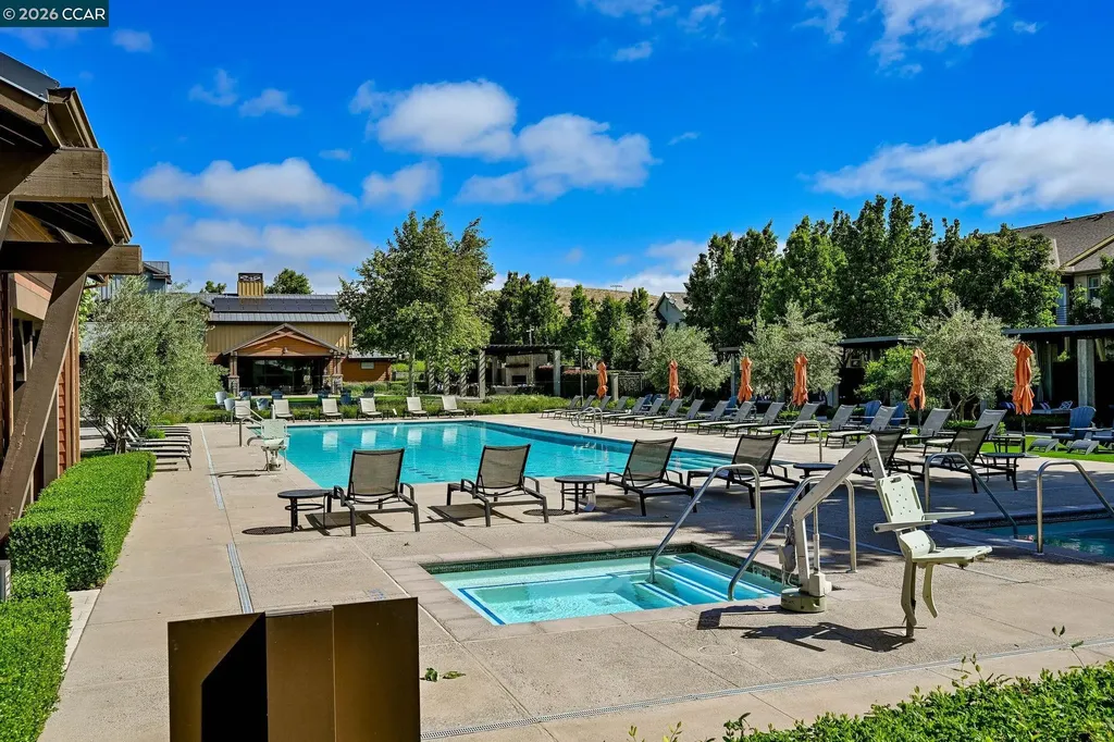 400 Persimmon Common Livermore CA 94551