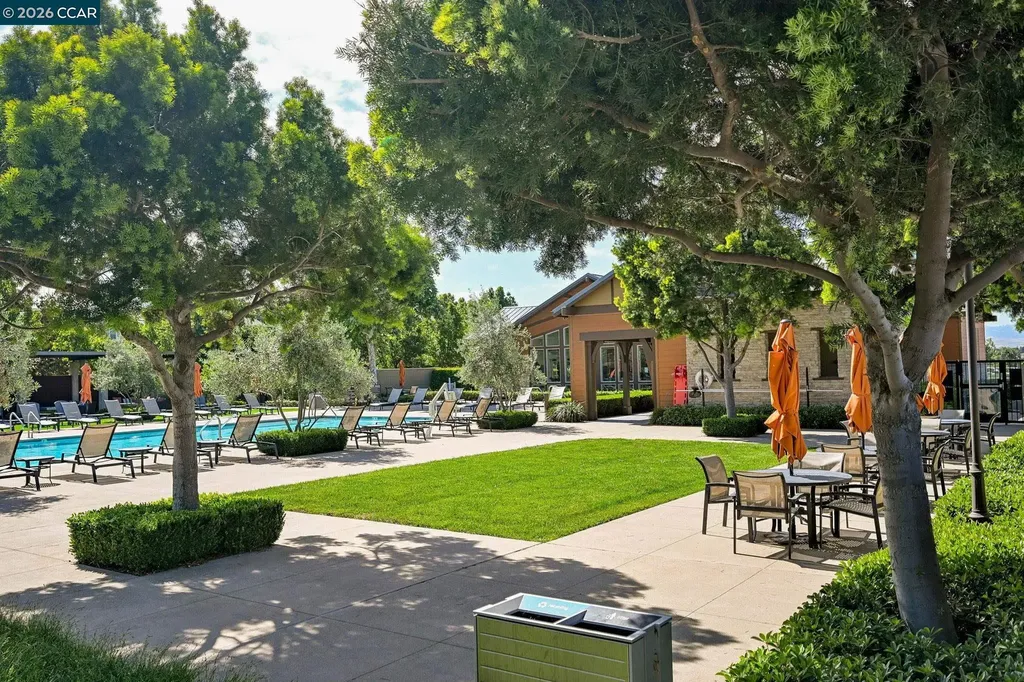 400 Persimmon Common Livermore CA 94551