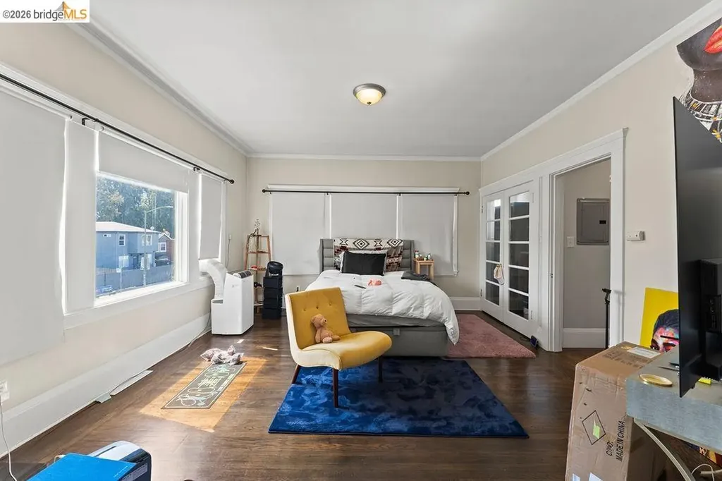 646 42nd Street Oakland CA 94609