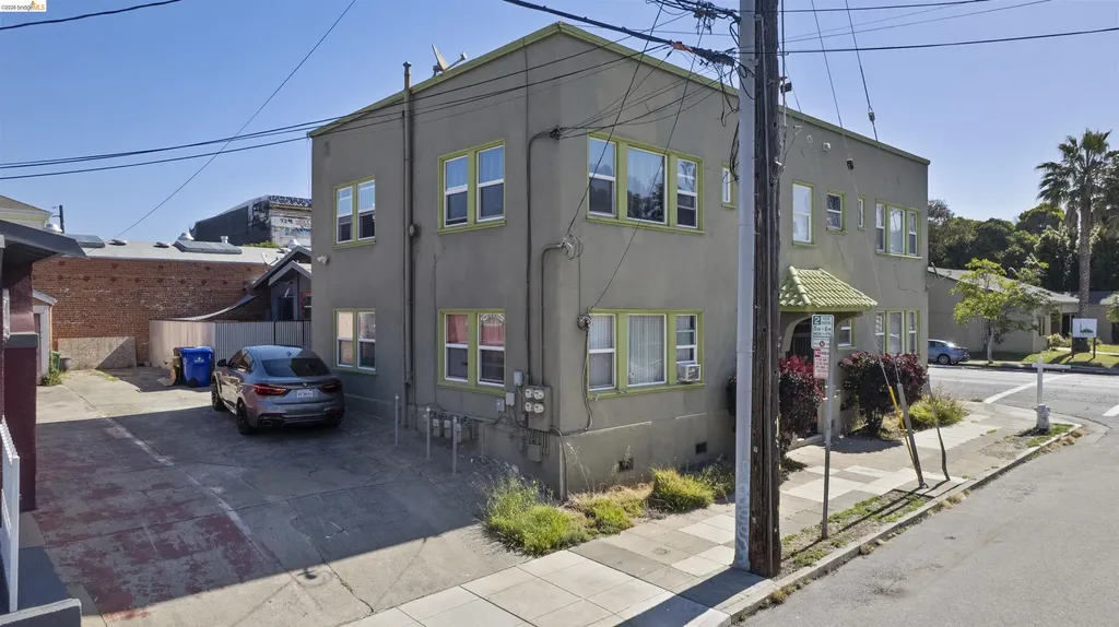 646 42nd Street Oakland CA 94609