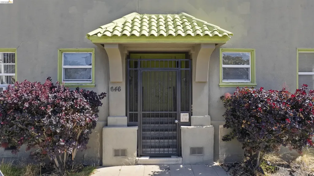 646 42nd Street Oakland CA 94609
