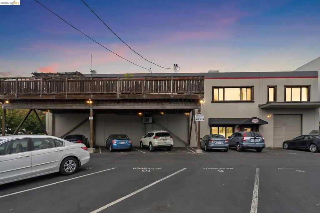 530 8th Street Oakland CA 94606