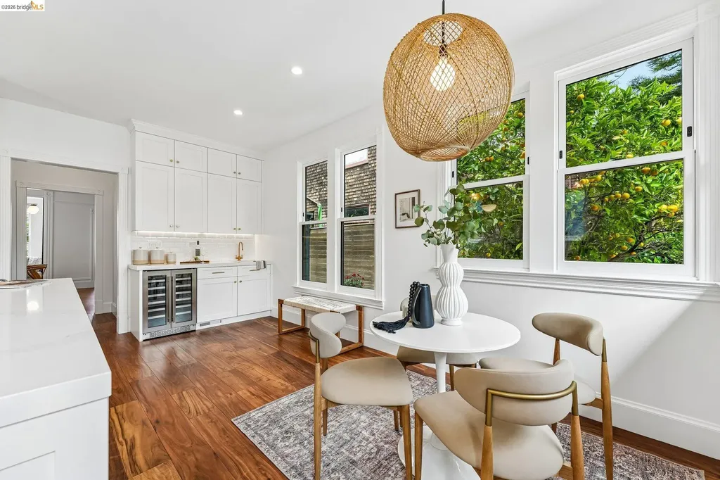 2222 Blake Street Berkeley CA 94704