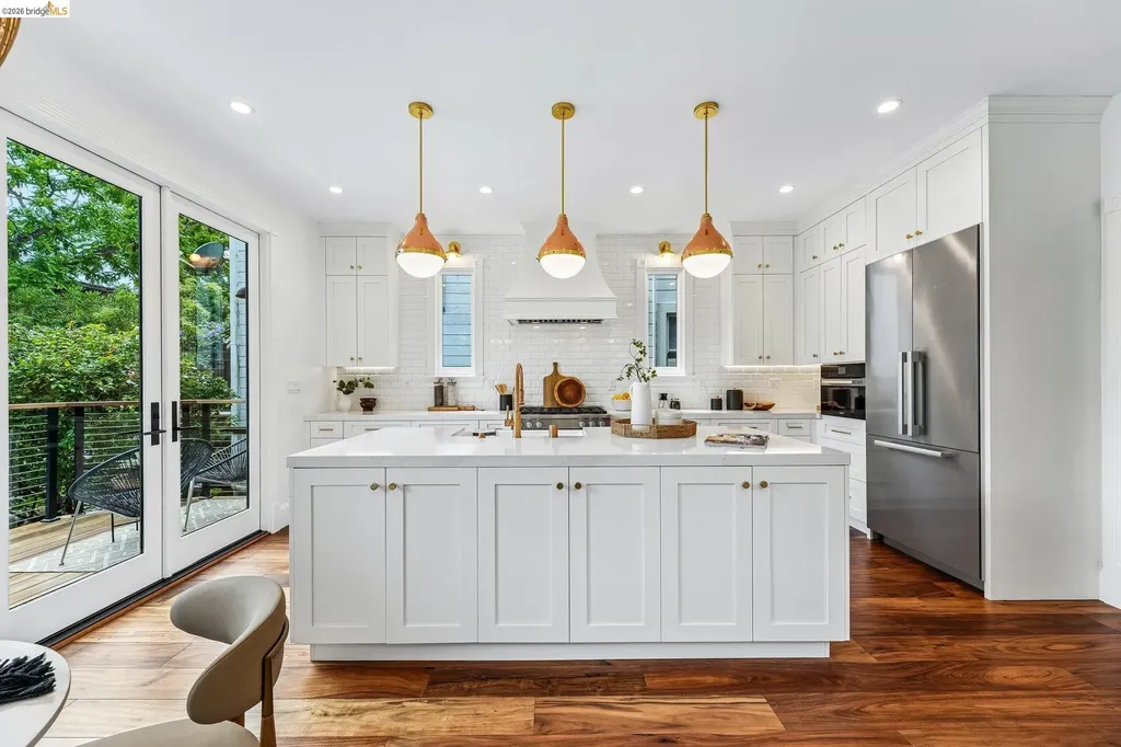 2222 Blake Street Berkeley CA 94704