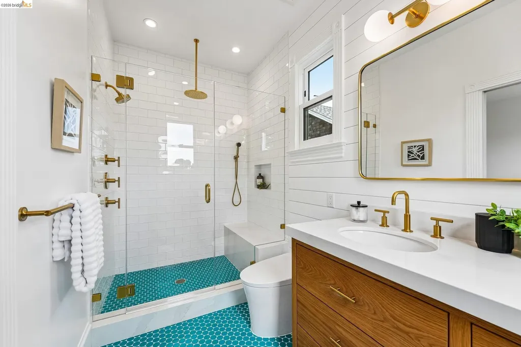 2222 Blake Street Berkeley CA 94704