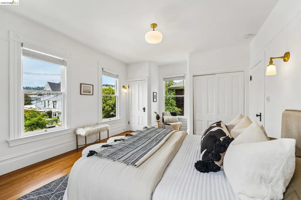 2222 Blake Street Berkeley CA 94704