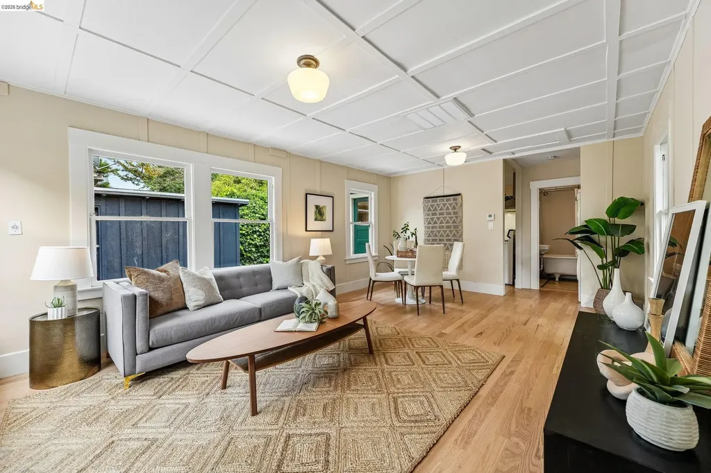 2222 Blake Street Berkeley CA 94704